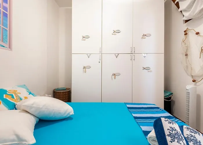 Vista Mare Апартаменты